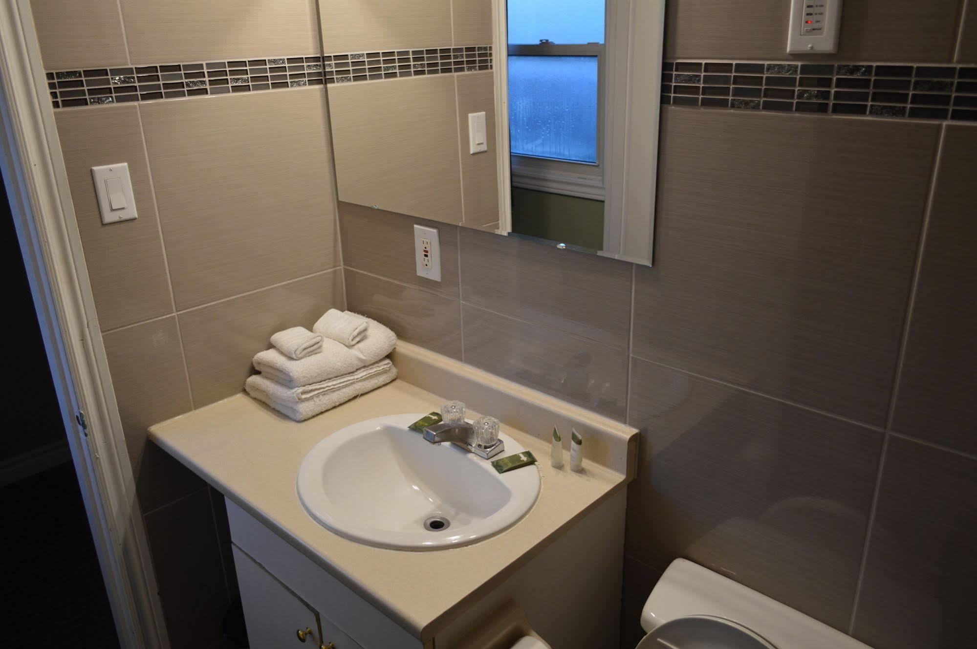 Kitchener Motel Extérieur photo