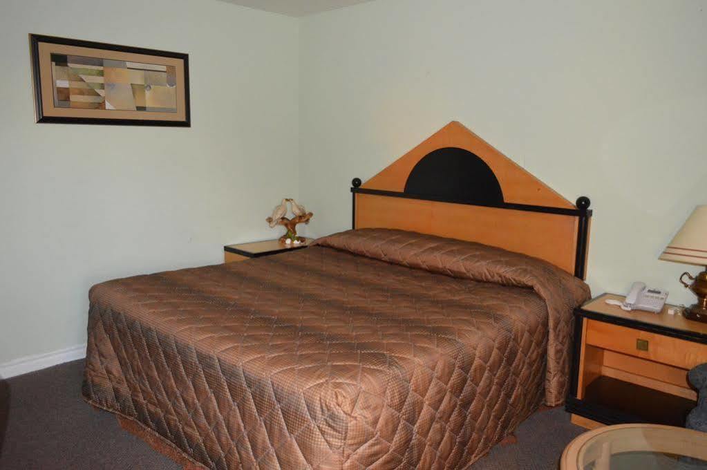 Kitchener Motel Extérieur photo